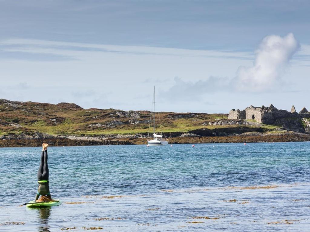 The Beach, Days Bar And B&B Inishbofin Luaran gambar